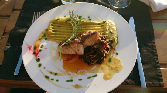 Nama cocktails coffee & more